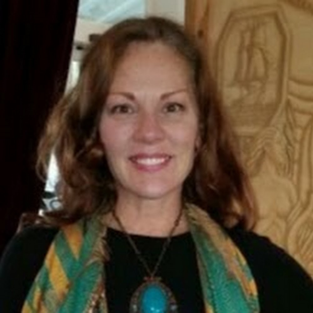 Meet your Posher, Traci